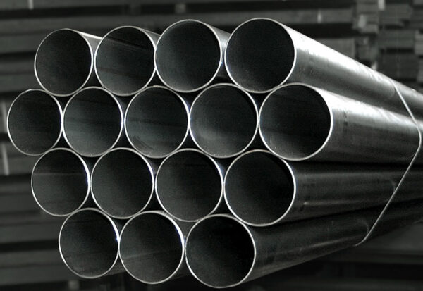 Tubo de aço com costura: NBR 5580